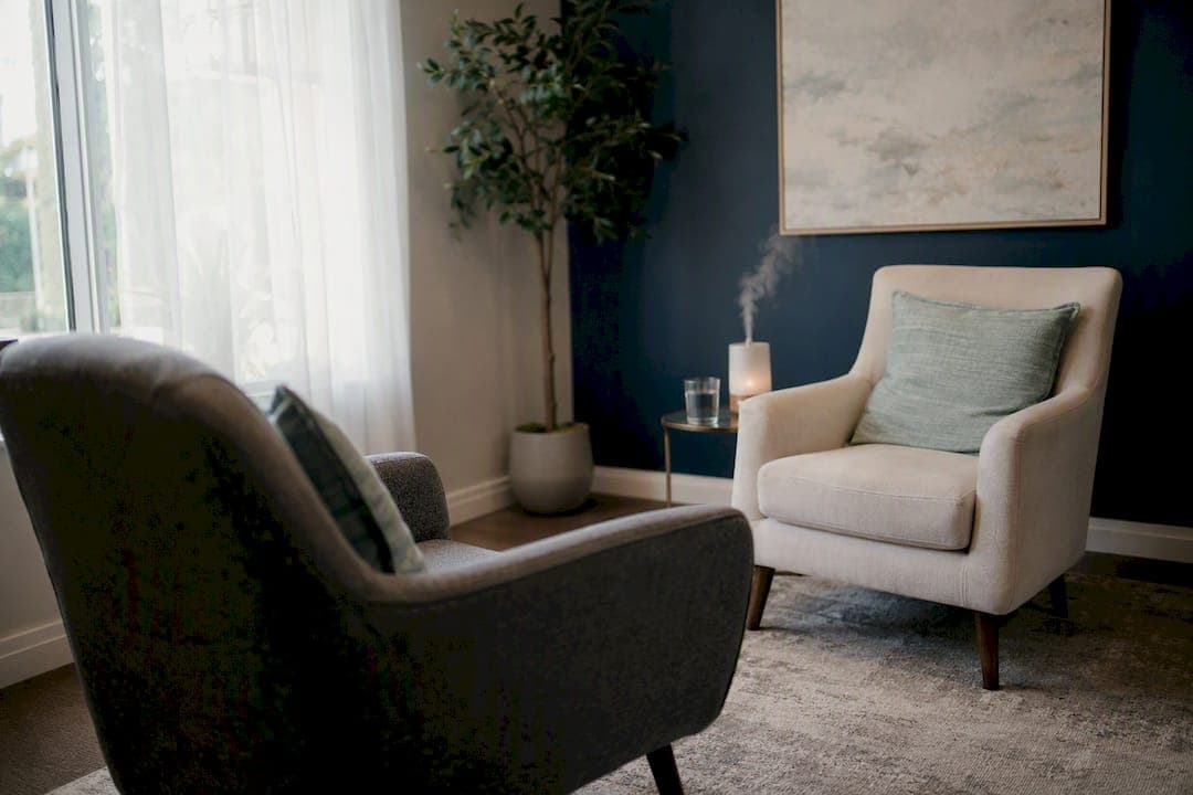 Why One-on-One Therapy Aids Recovery from Addiction